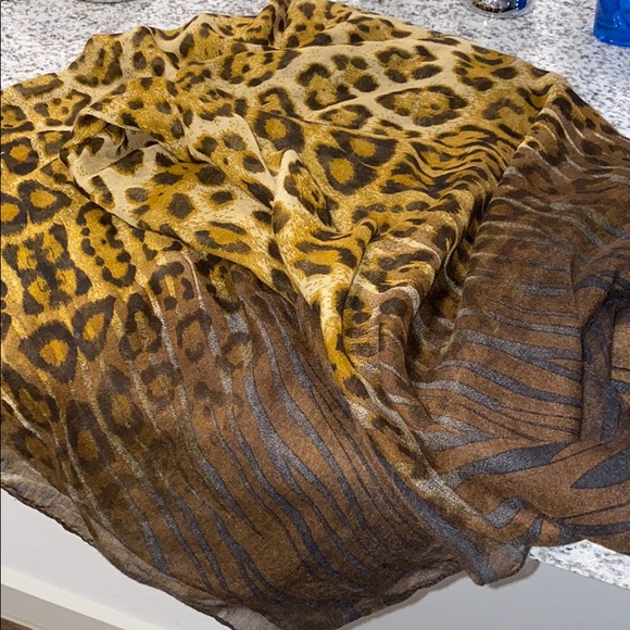 Accessories - Everyday Cheetah Scarf